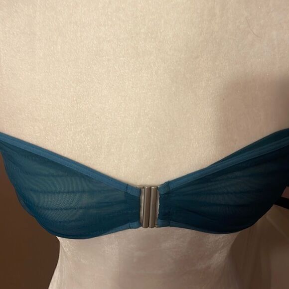 Out From Under Bralette  Urban Outfitters Bralette New Medium - Picture 1 of 6